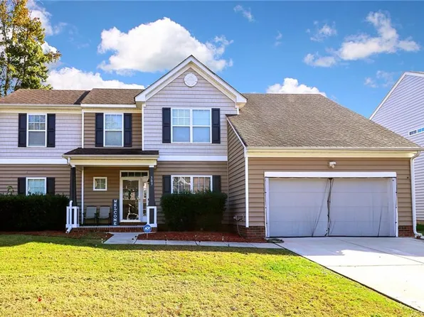 303 Canaan Cir, Suffolk, VA 23435