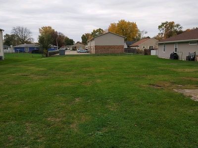 701 E Barker St, Tuscola, IL, 61953