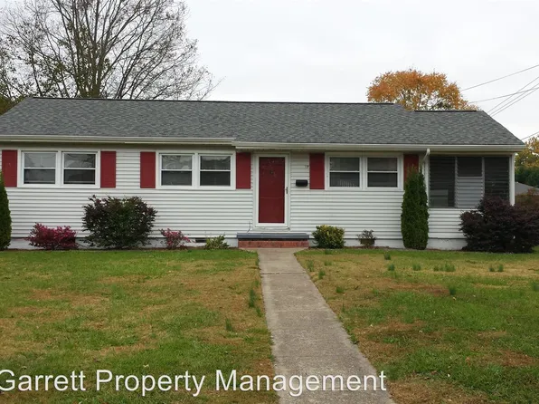 19 Frances St, Newport News, VA 23601