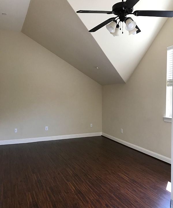 1st image of 4153 Grassmere Ln #3