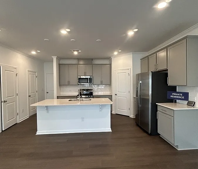 232 Marelli Dr — Photo 4