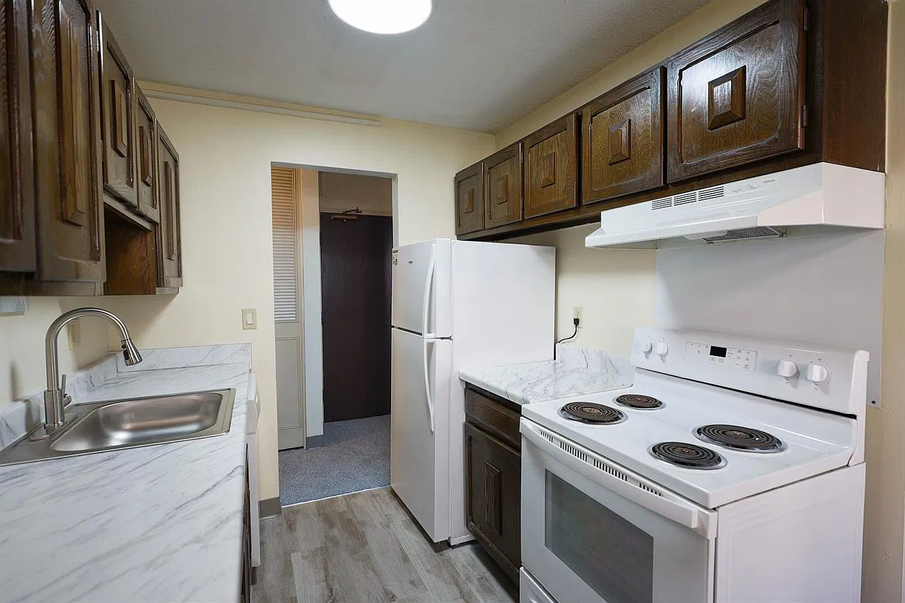 Creekwood Estates — Photo 4