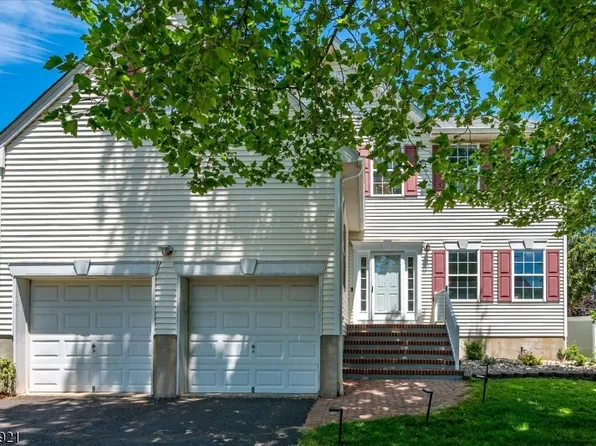 49 Wexford Way, Bridgewater Twp., NJ 08807
