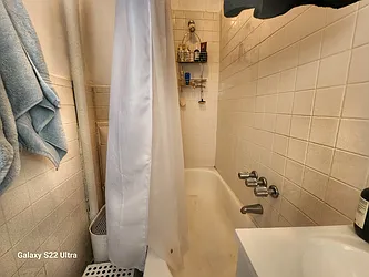 Rented by RELEASE NY