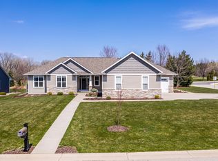 840 W Northstar Dr, Appleton, WI 54913