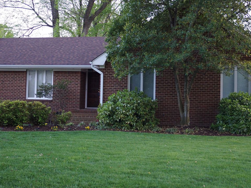 2nd image of 4833 Eastwind Rd