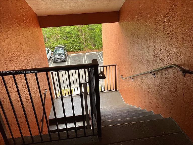 4177 N Haverhill Rd #808 — Photo 9