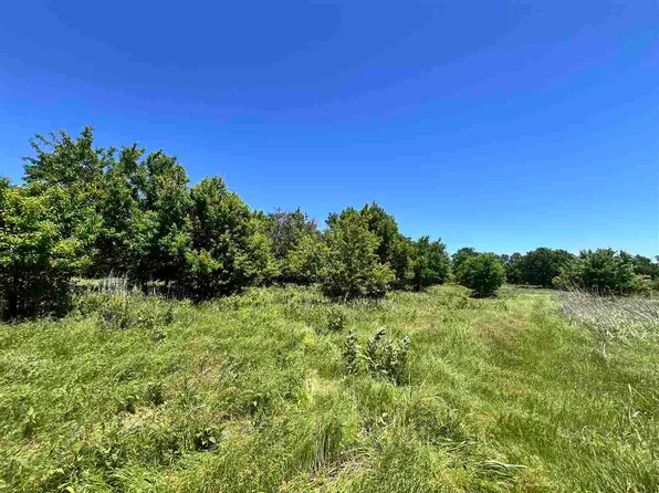 7475 N Enterprise Rd, Ponca City, OK 74604