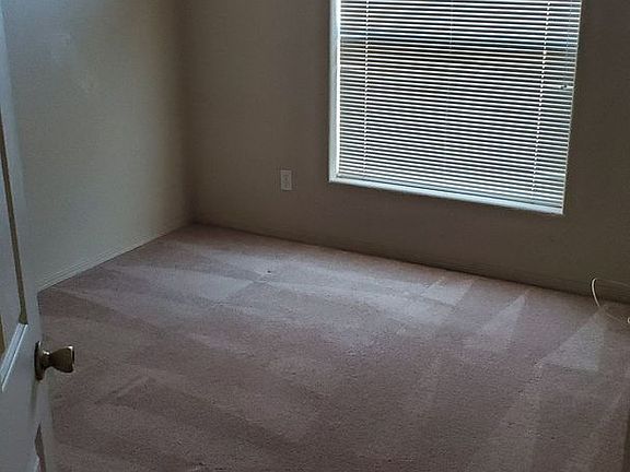 4th image of 2988 Escenico Ct