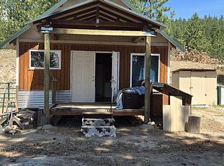 12 End Of Rd, Tonasket, WA 98855