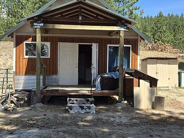 12 End Of Rd, Tonasket, WA 98855