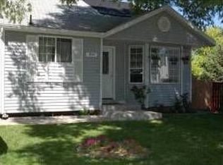 5899 S Woodview Dr, Salt Lake City, UT 84118