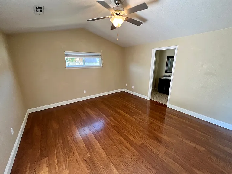 8274 Kestrel Way — Photo 18