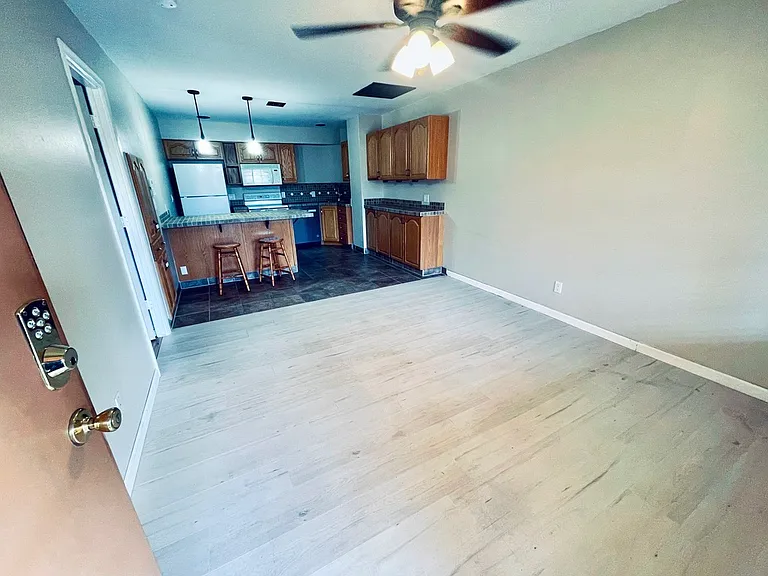 1091 Tower Butte Rd #91 — Photo 10