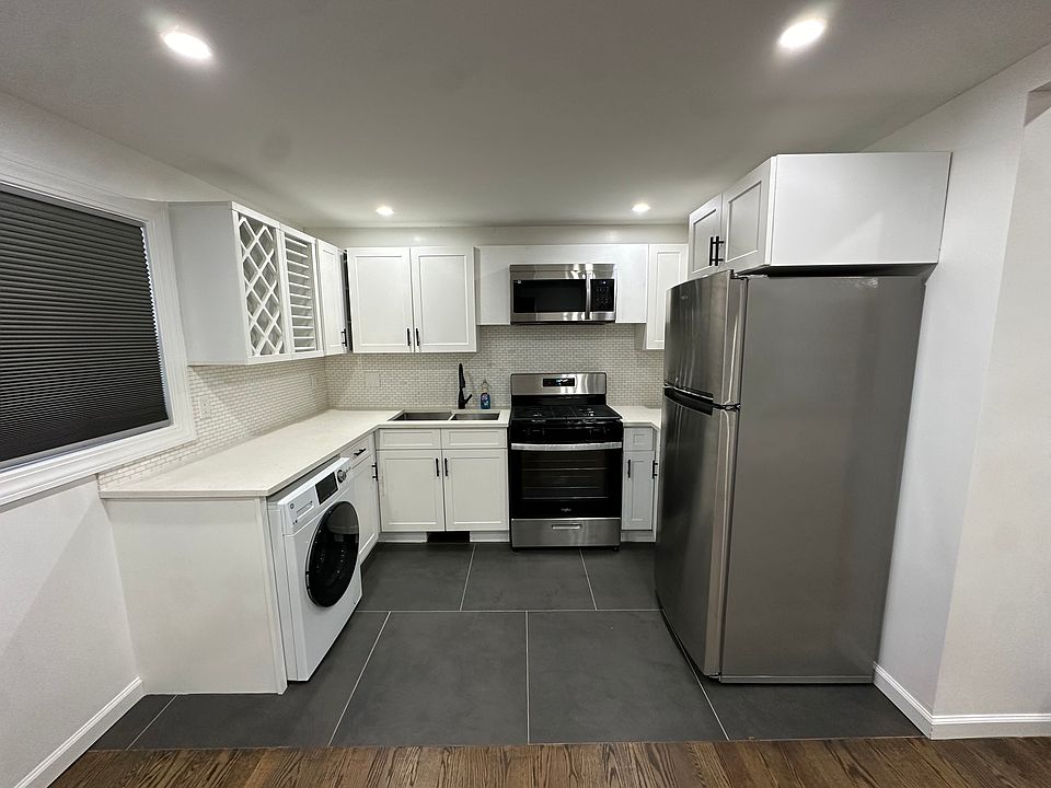 1st image of 24 Jefferson St #A
