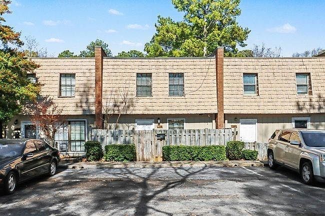 1st image of 1388 Wood Cir S