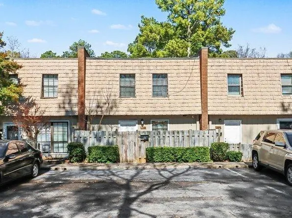 1388 Wood Cir, Morrow, GA 30260