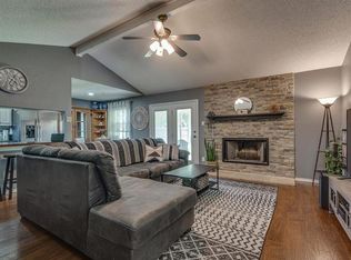 6532 Brookside Dr, Watauga, TX 76148