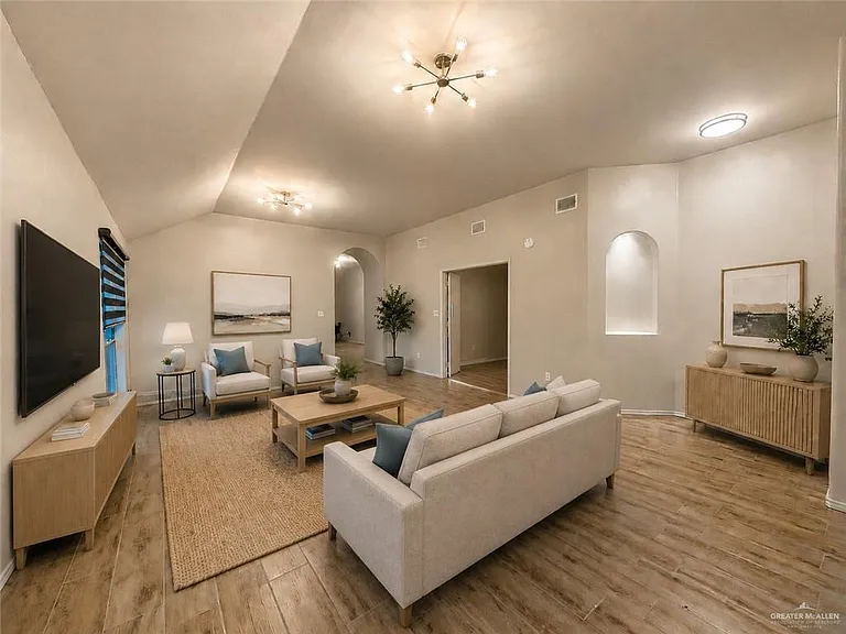 3406 Santa Inez St — Photo 5