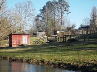 371 Meadow Green Dr, Ringgold, GA 30736