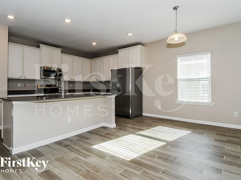 15803 Douglas Lake Dr — Photo 5