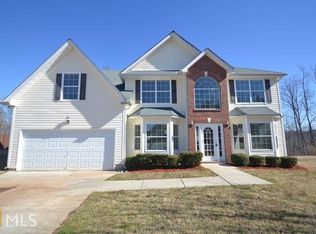 210 Redtop Cir, Fairburn, GA 30213