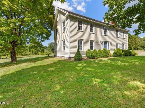 413 McClellan Road, Nassau, NY 12123
