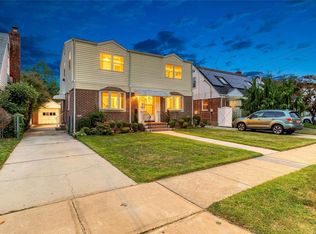 7648 271st St, New Hyde Park, NY 11040