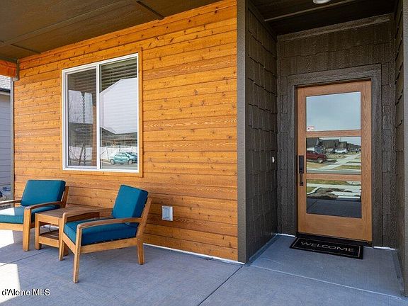 3rd image of 13457 N Bale St