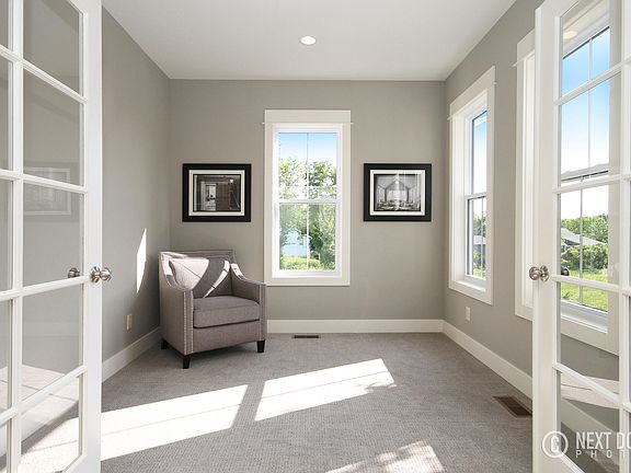 4th image of 7927 Whistle Creek Ct SW #29