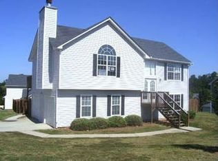 723 Fletcher Dr, Winder, GA 30680