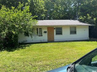 908 S 23rd St, Springfield, IL 62703