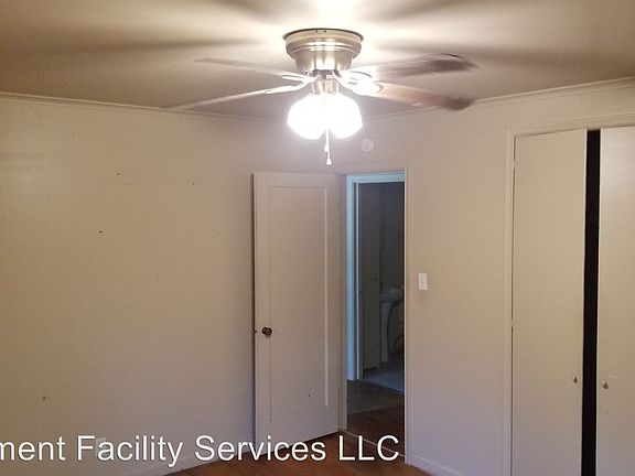 4th image of 1219 Maybelle Dr