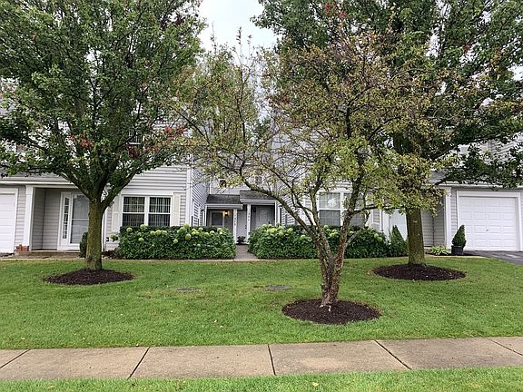 2nd image of 1275 Orleans Dr #1275