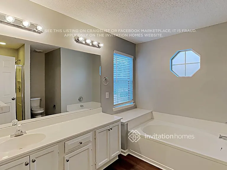 11908 Harris Pointe Dr — Photo 13