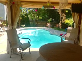 4200 Nathaniel Glen Ct, Matthews, NC 28105