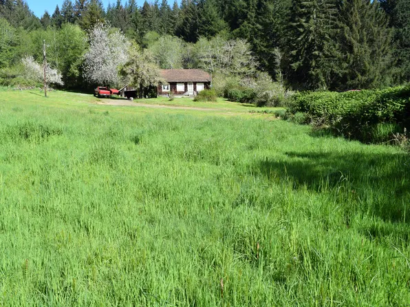 6157 Canary Rd, Westlake, OR 97493