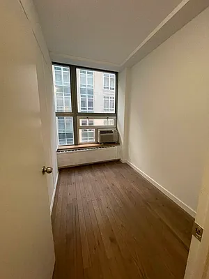 Rented by Voro NYC | media 26