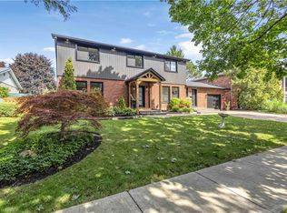 9 Rollingwood Cres, Brantford, ON N3R 5Z7