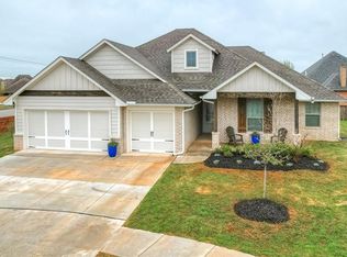 5813 NW 159th St, Edmond, OK 73013