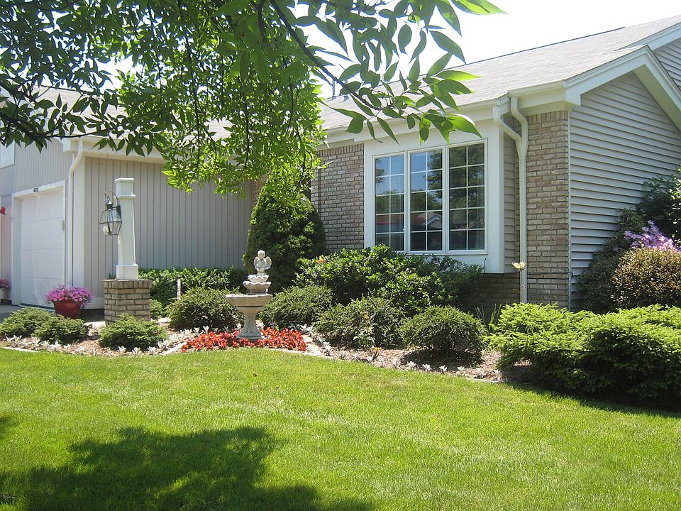 1st image of 4832 Appletree Lane