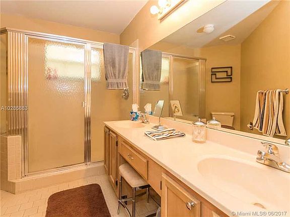 4th image of 9314 Arborwood Cir