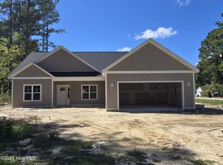 100 Maple Ct, Havelock, NC 28532