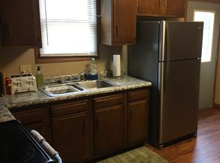 388 Rose Ln, Zanesville, OH 43701