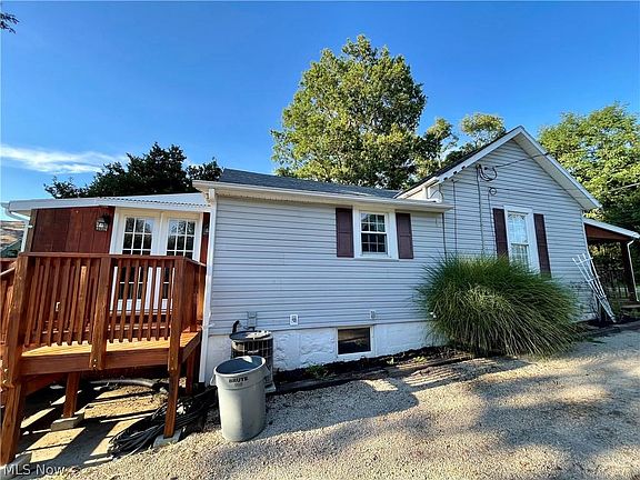 2nd image of 1849 Neil Ave