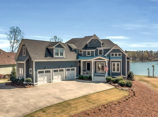 320 Commonwealth Dr, Ninety Six, SC 29666