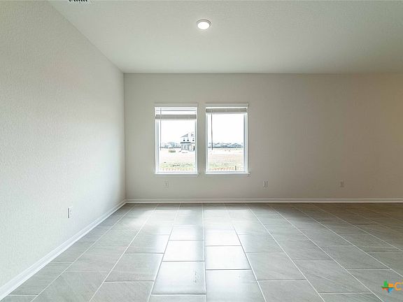 3rd image of 417 Tims Way