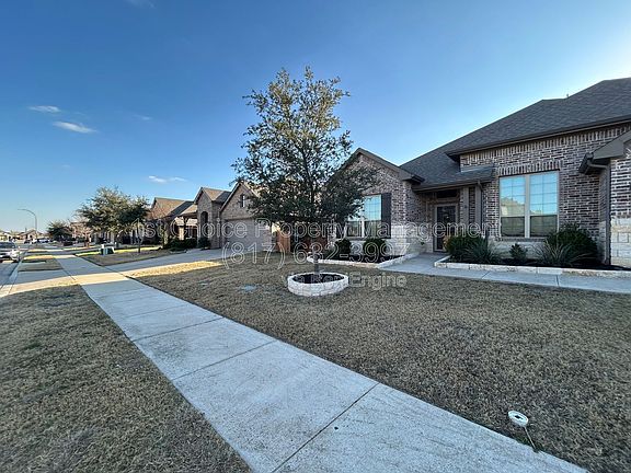 3rd image of 6009 Scottsdale Ln
