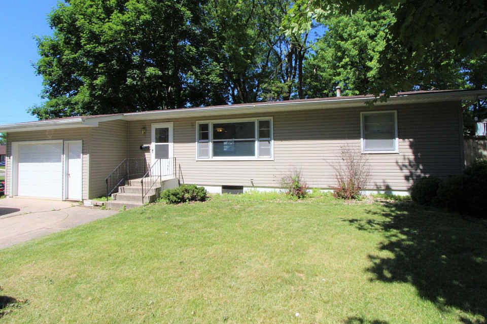 1st image of 1408 Jackson Ave
