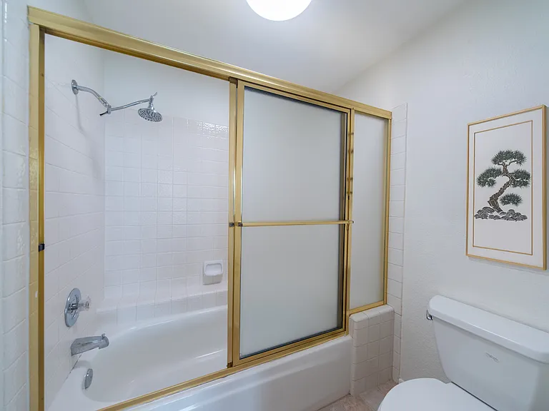 2571 Plaza Del Amo #209 — Photo 17